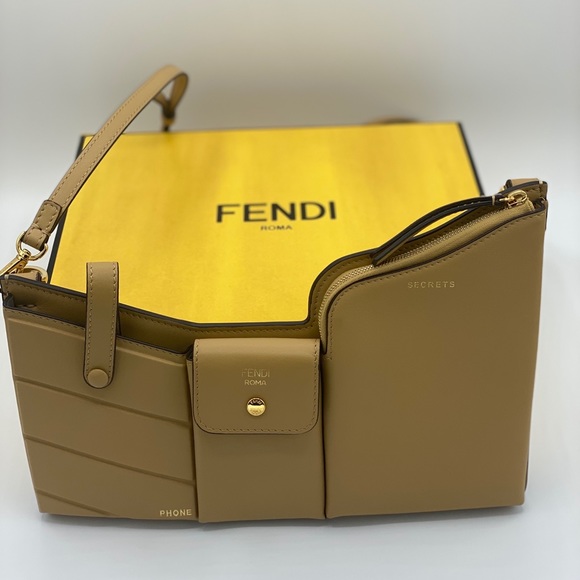 DOING AGIVEAWAY OF THIS BAG IN IG! DESIGNER_SNATCH - Picture 3 of 8